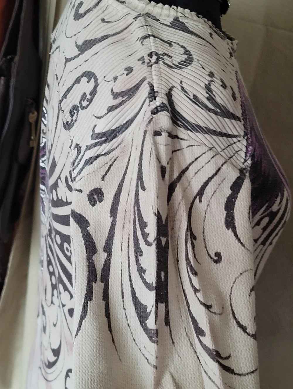 Sinful Women's Purple Heart & Wing Long Sleeve Top - Picture 7 of 7